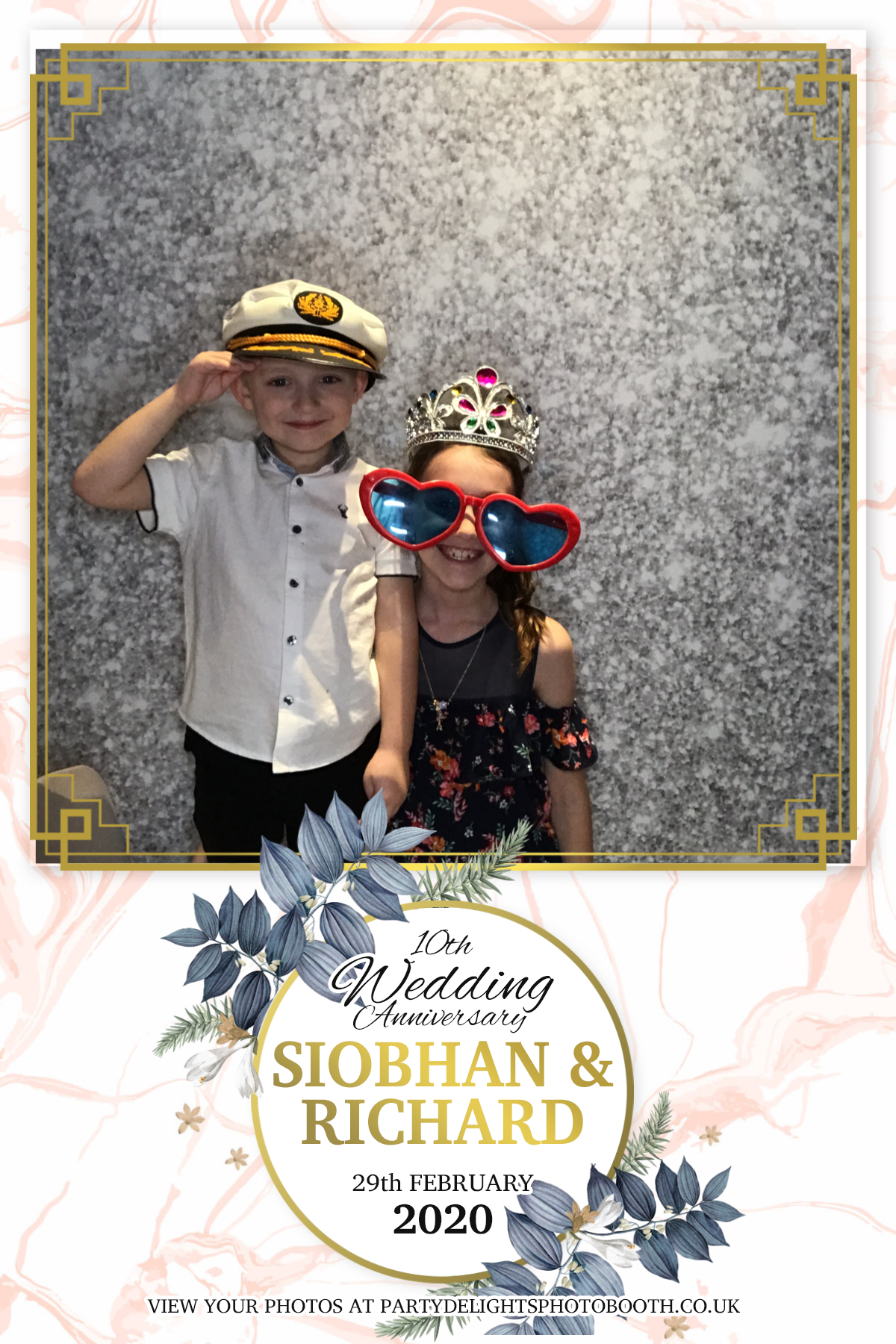 Siobhan and Richards Vow renewal  | View more photos from the event at gallery.partydelightsphotobooth.co.uk/u/PartyDelightsPhotoBooth/Siobhan-and-Richards-Vow-renewal